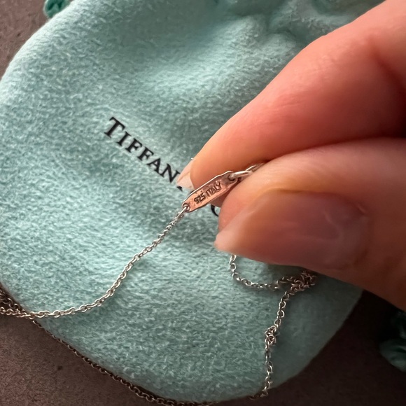 SOLD Tiffany & Co. bow necklace 925 Sterling Silver - Picture 3 of 5